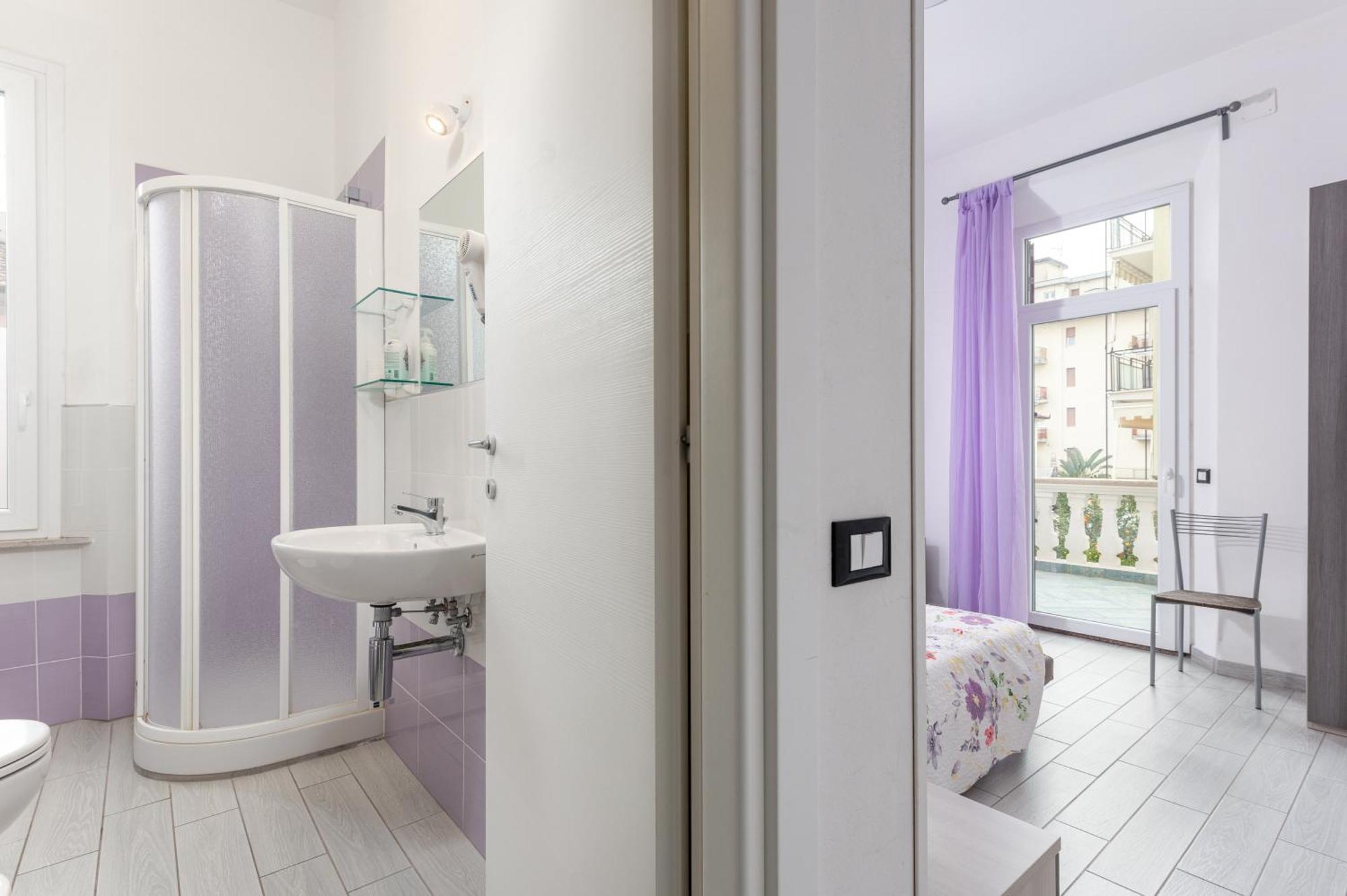 La Casa Di Bianca Bed & Breakfast Фолоника Екстериор снимка